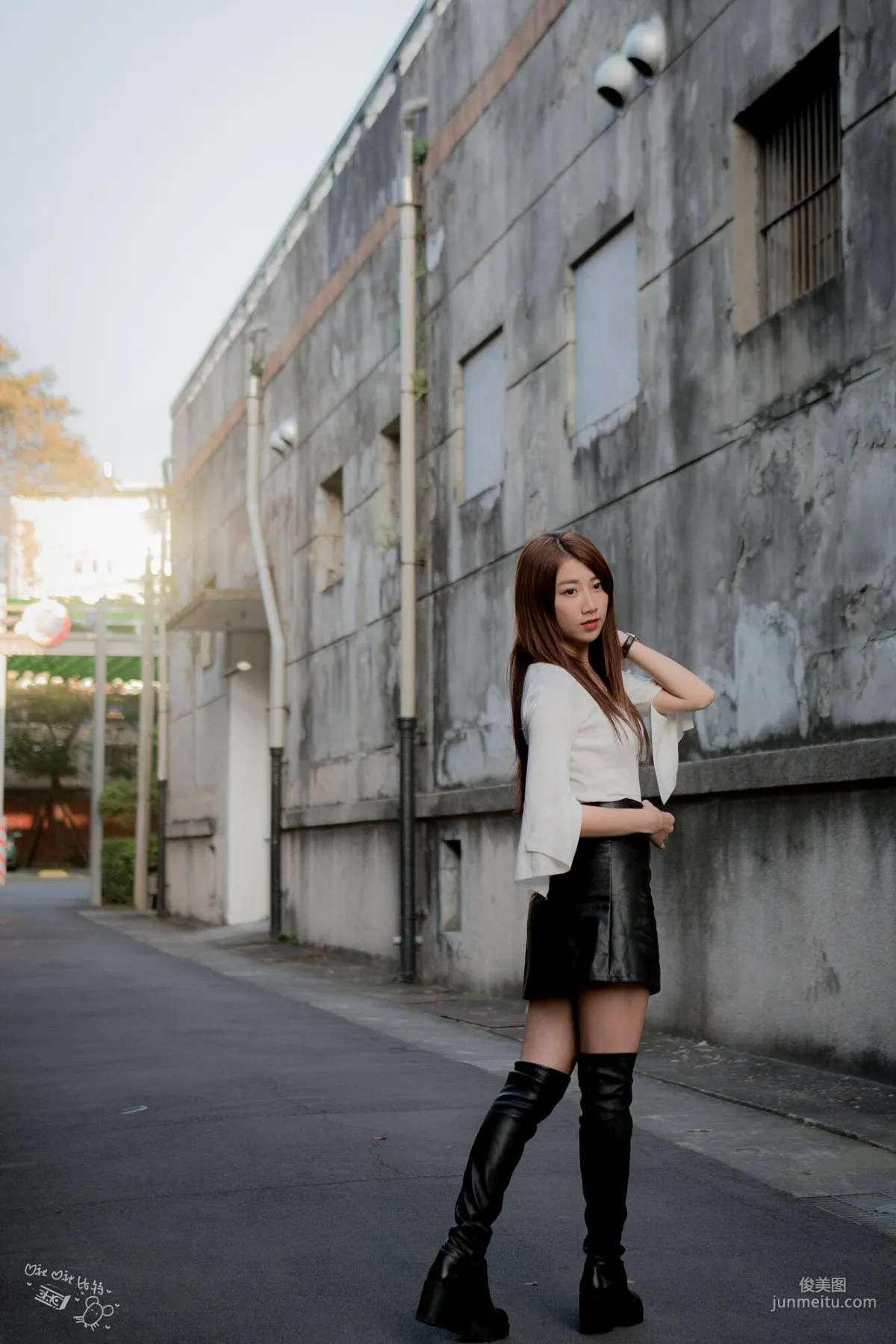 [Taiwan Beauties] Jiating Zhang Sweet Outdoor Shoot Short Skirt Series at Guangfu New Village Photo Set photo 29