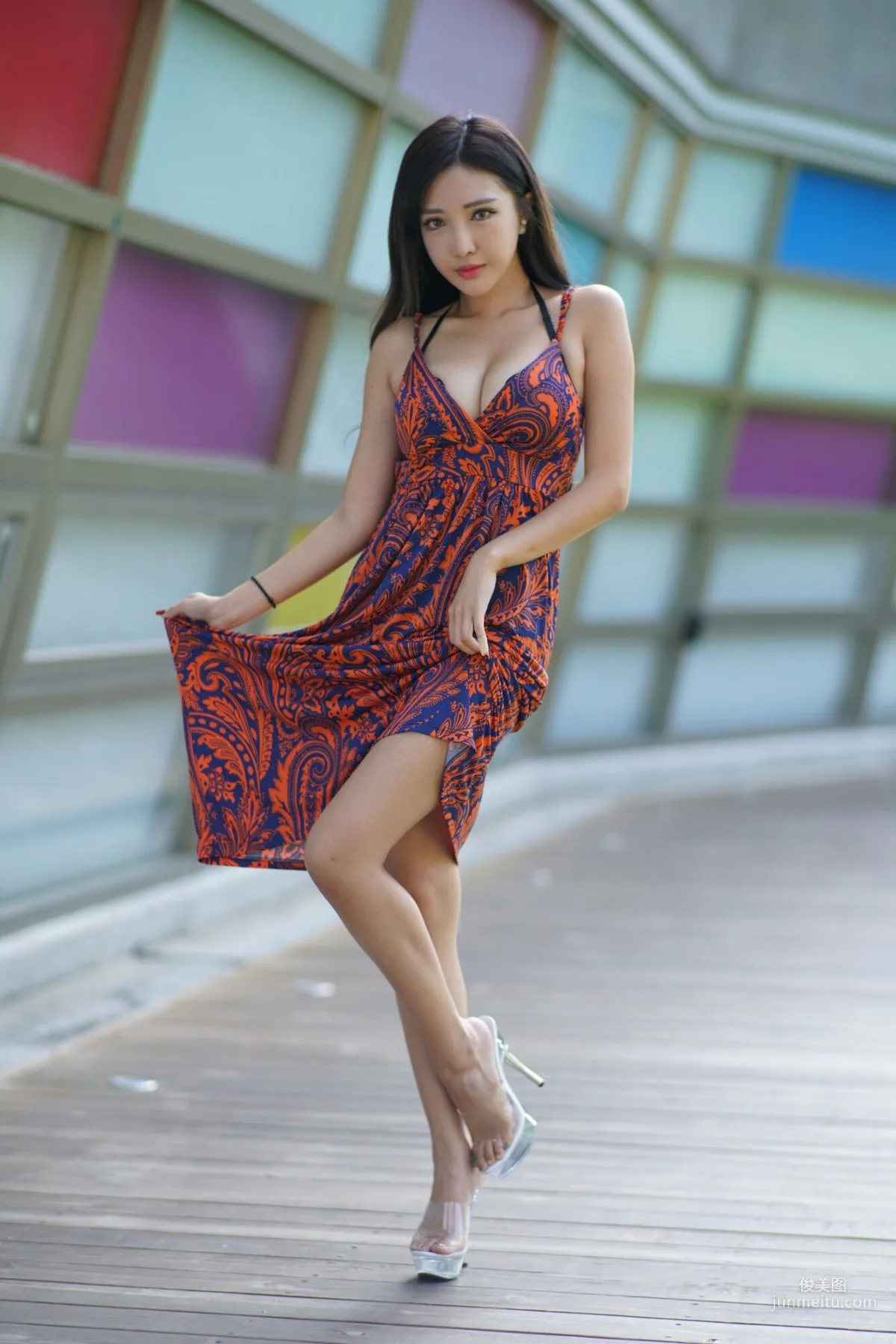 [Taiwan Beauties] Zhao Yun Syuan Taichung Art Museum Long Skirt Series Photo Set photo 2