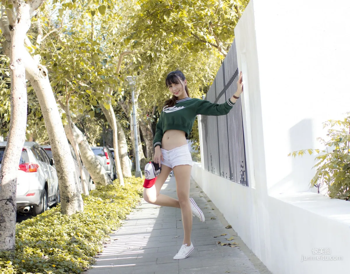[Taiwan Beauties] Cai Yixin, Chiang Kai-shek Memorial Hall + Fujin Street Fashion Outdoor Shoot Photo Set photo 23