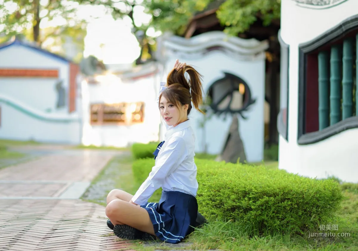 [Taiwan Beauties] Miso Xia Qing Classic Qipao + Fresh School Uniform Photo Set photo 38