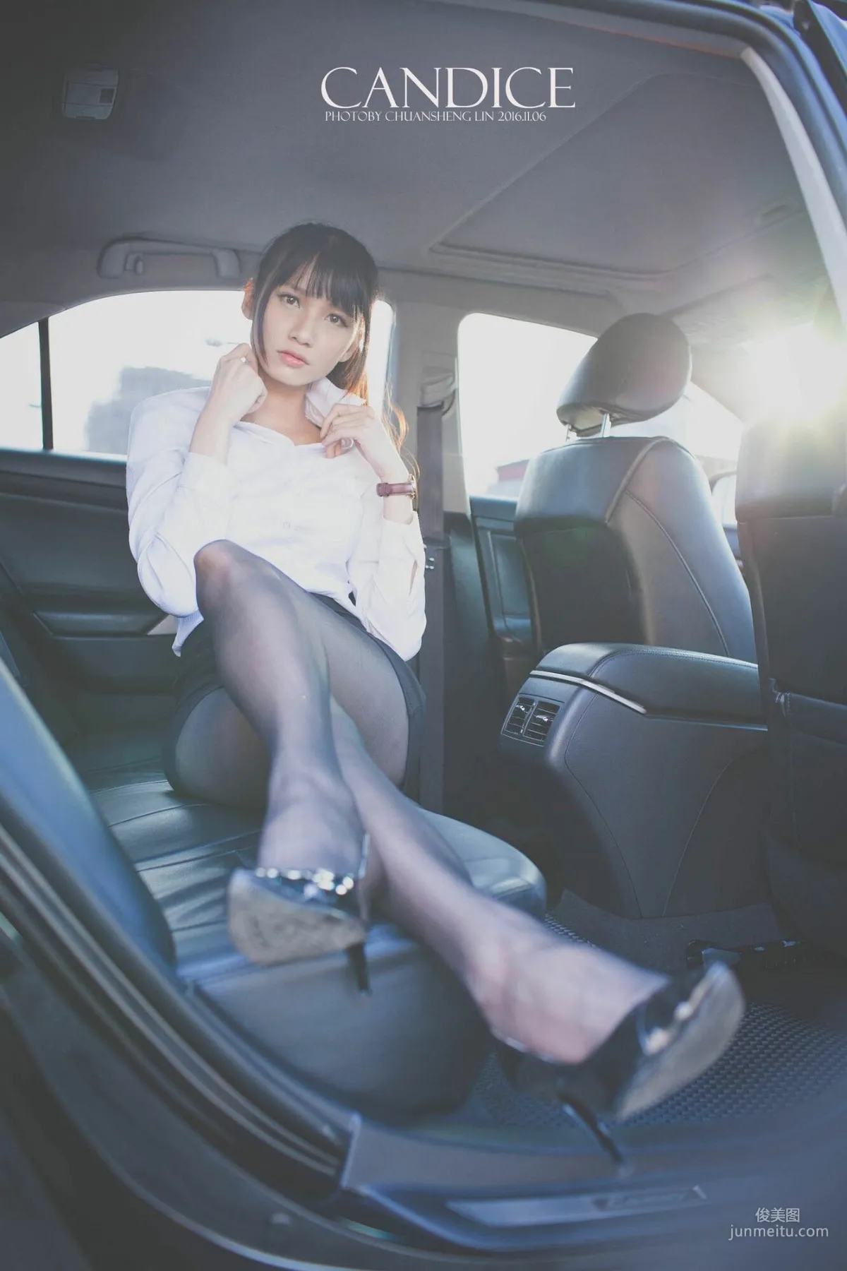 [台灣嫩模] 蔡譯心Candice《車外拍》 寫真集 57