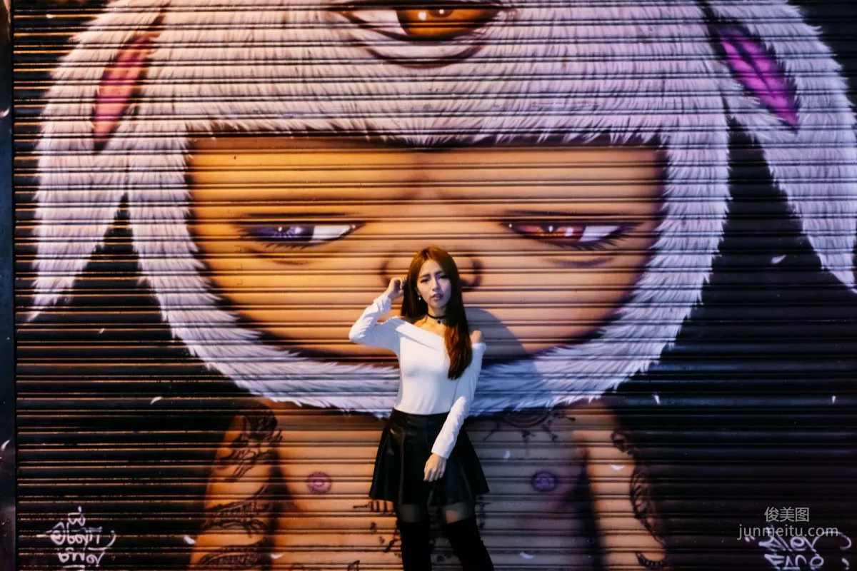 [Taiwan Beauties] Dora Zhou Yingxin Street Snap Long Boots Black Stockings Leather Skirt Photo Set photo 61