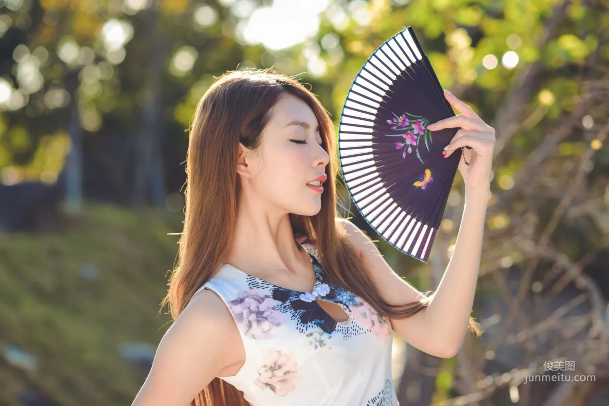 [Taiwan Beauties] Miso Xia Qing Classic Qipao + Fresh School Uniform Photo Set photo 4