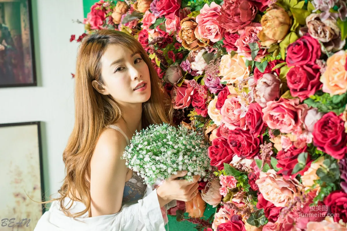[Taiwan Beauties] Miso Xia Qing - Lingerie and Stockings Show (2 Outfits) Photo Set photo 19