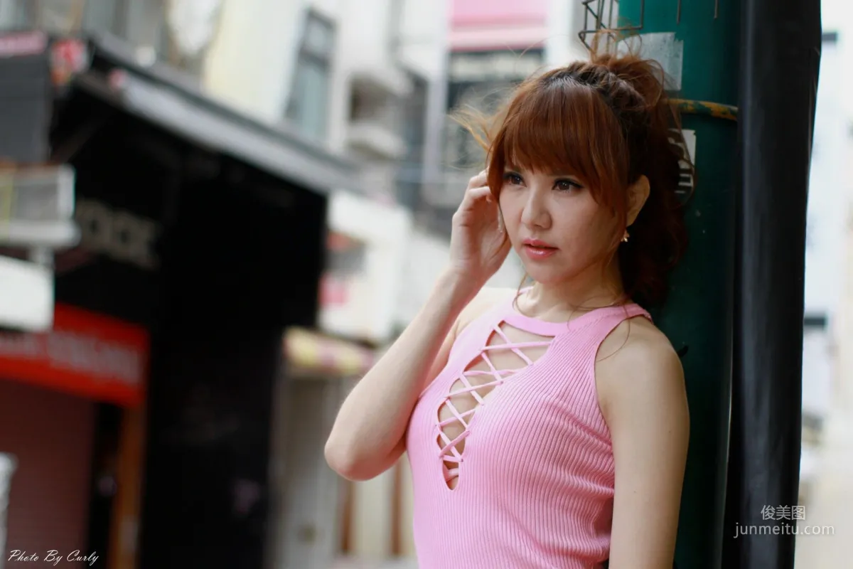 [Taiwan Beauties] Maggie Huang Shuhua, Xinjuejiang Shopping District, Street Snap in Bodycon Skirt Photo Set photo 31