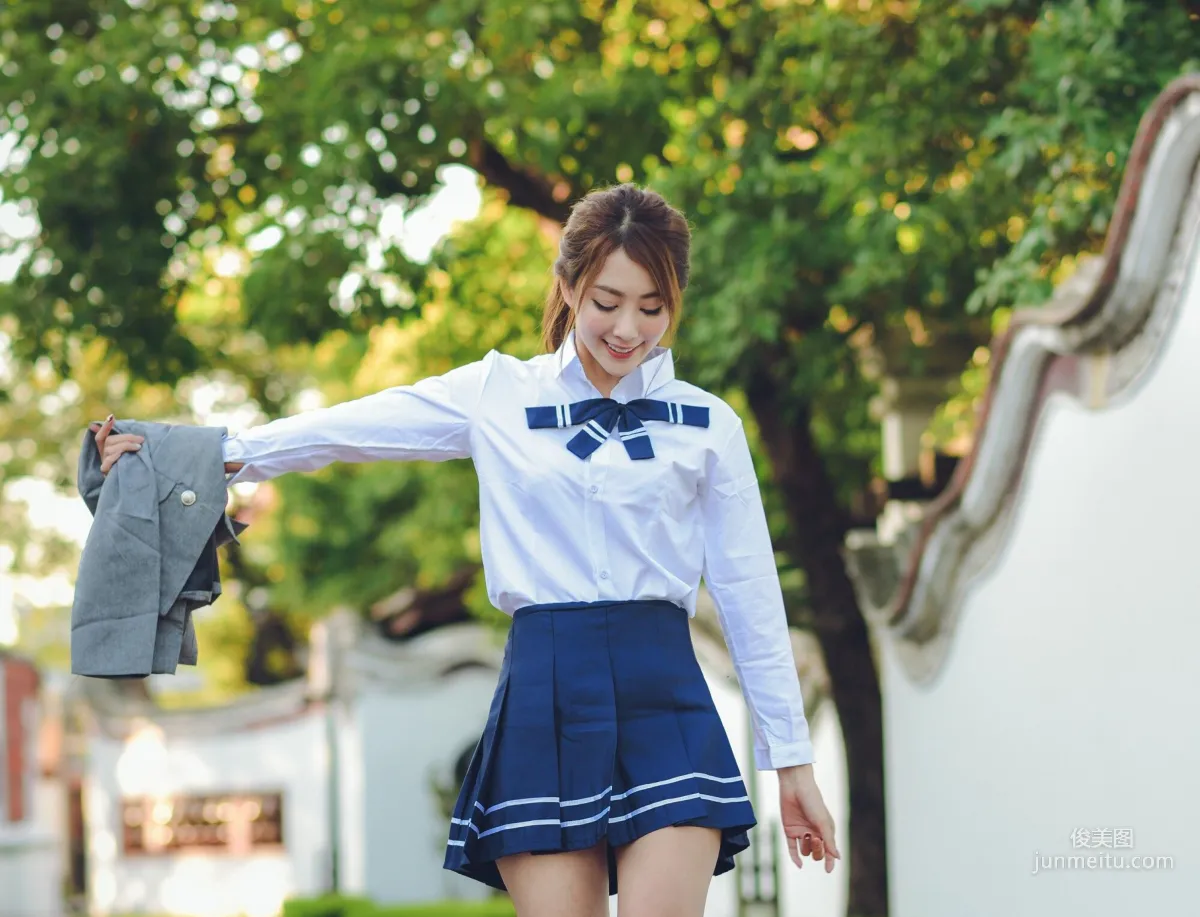 [Taiwan Beauties] Miso Xia Qing Classic Qipao + Fresh School Uniform Photo Set photo 58