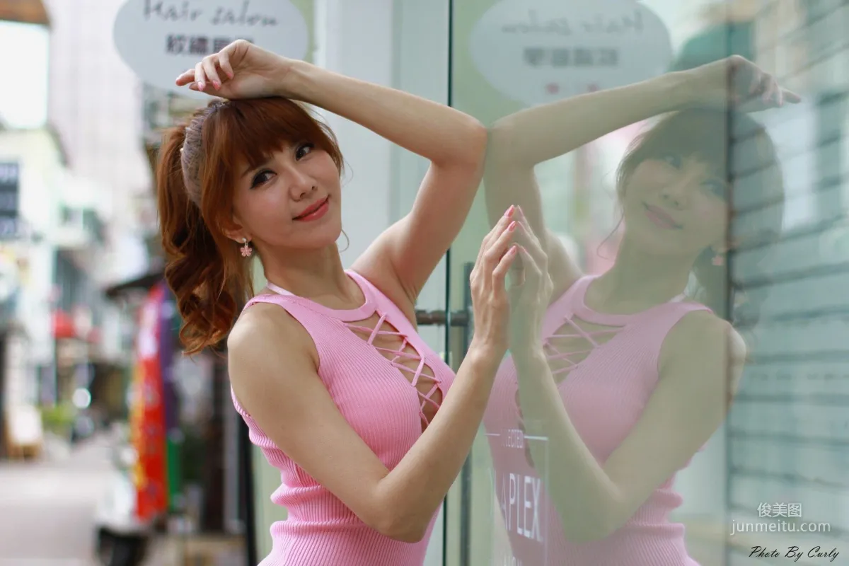 [Taiwan Beauties] Maggie Huang Shuhua, Xinjuejiang Shopping District, Street Snap in Bodycon Skirt Photo Set photo 53