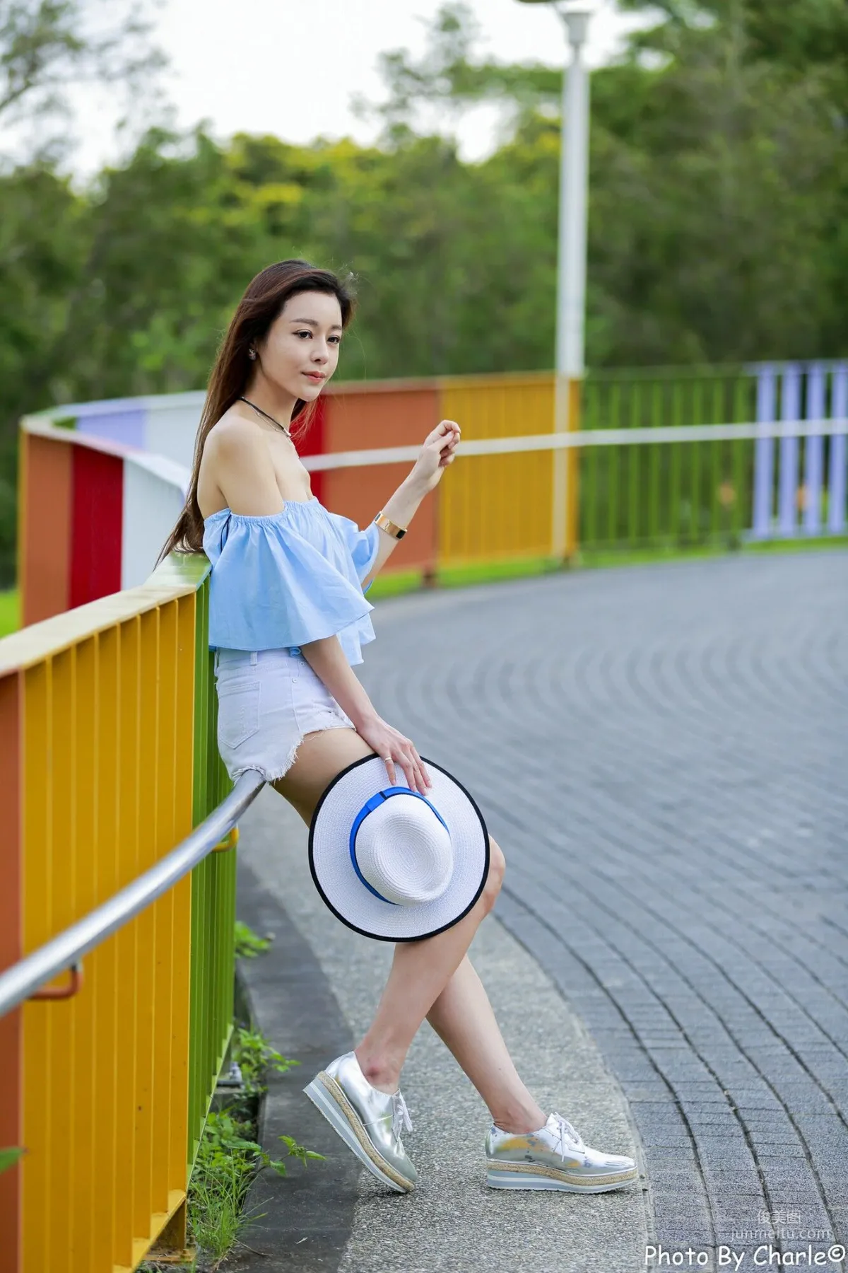 [Taiwan Beauties] Han Yu, Yuanshan Flower Expo Outdoor Shoot Photo Set photo 1