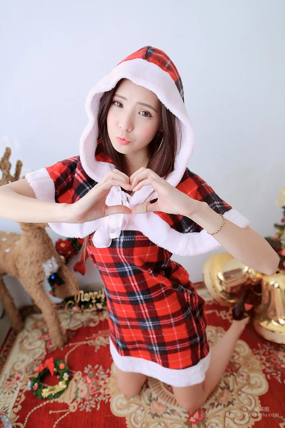 [Taiwan Beauties] Wuruo DUDU Christmas Studio Shoot Photo Set photo 3