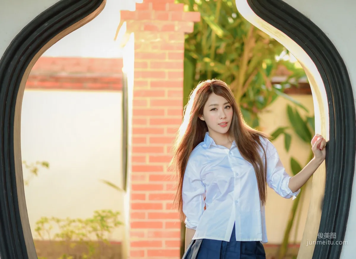 [Taiwan Beauties] Miso Xia Qing Classic Qipao + Fresh School Uniform Photo Set photo 15