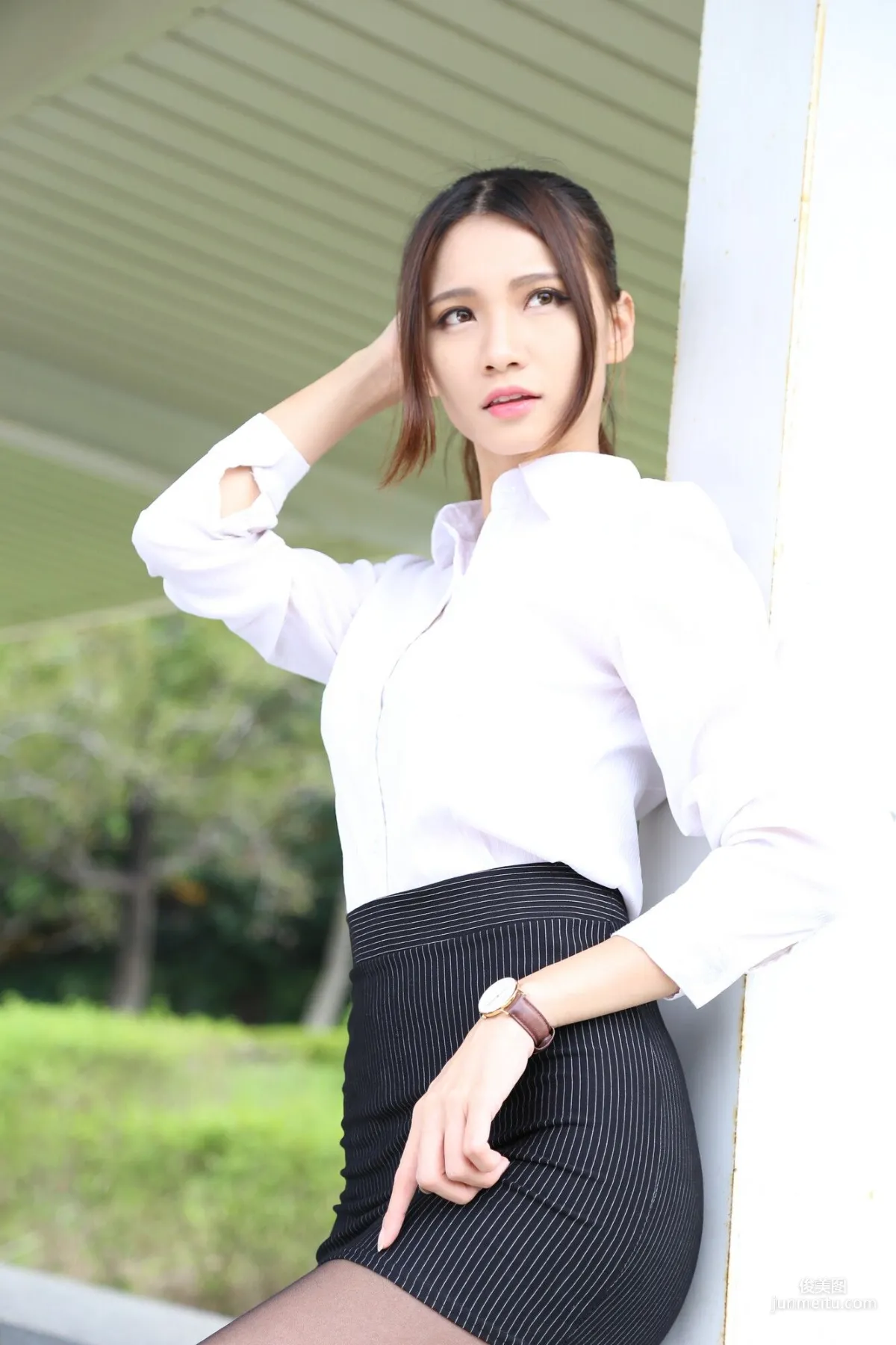[台灣嫩模] 蔡譯心Candice - 街拍黑絲OL 寫真集 62