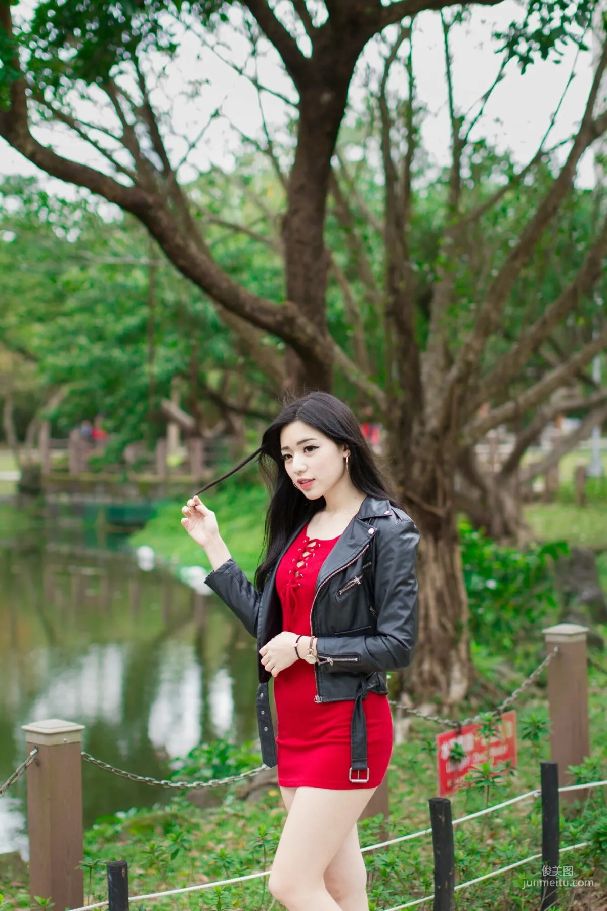 [台灣網紅美女] 謝立琪 大安森林公園 寫真集 9