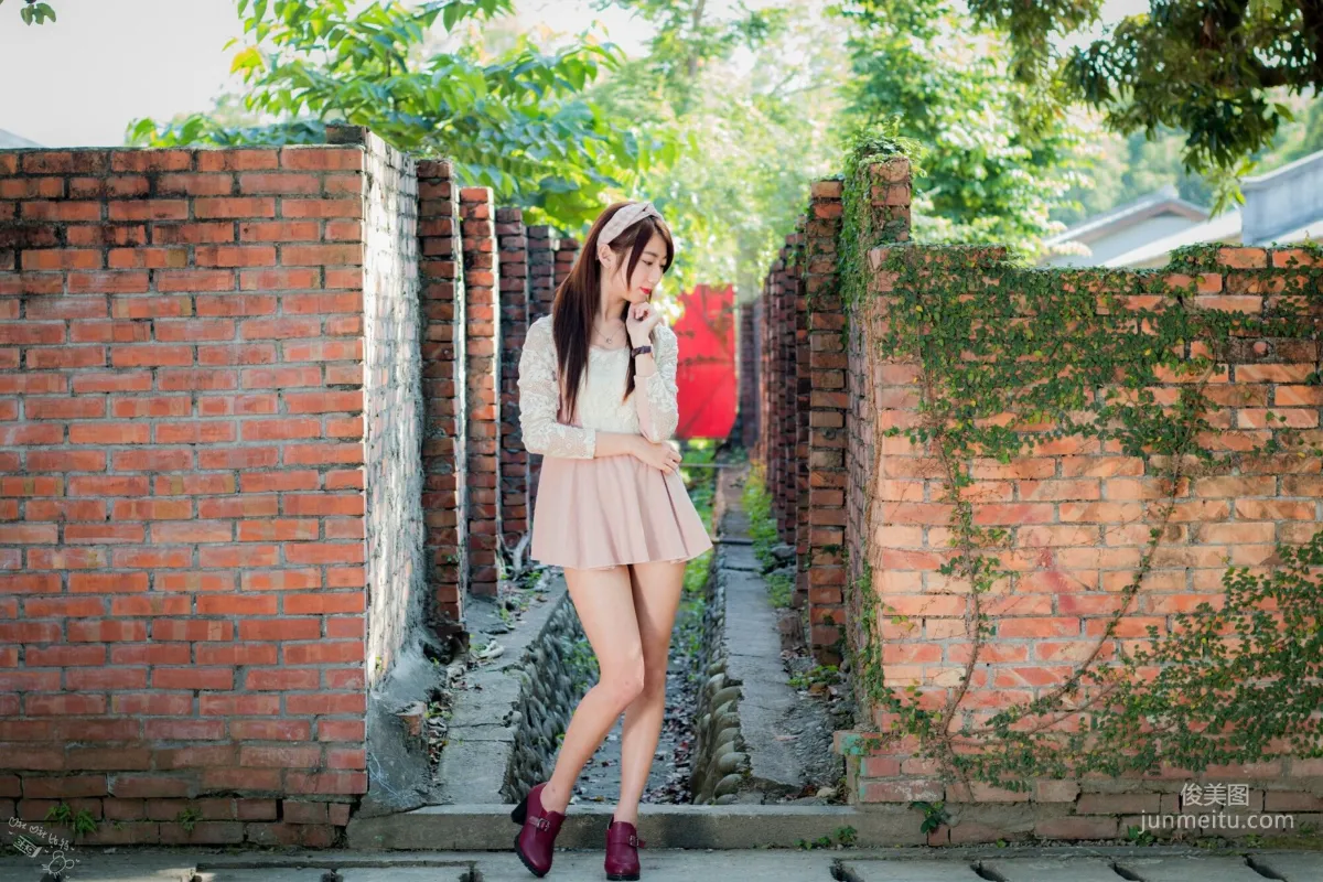 [Taiwan Beauties] Jiating Zhang Sweet Outdoor Shoot Short Skirt Series at Guangfu New Village Photo Set photo 39