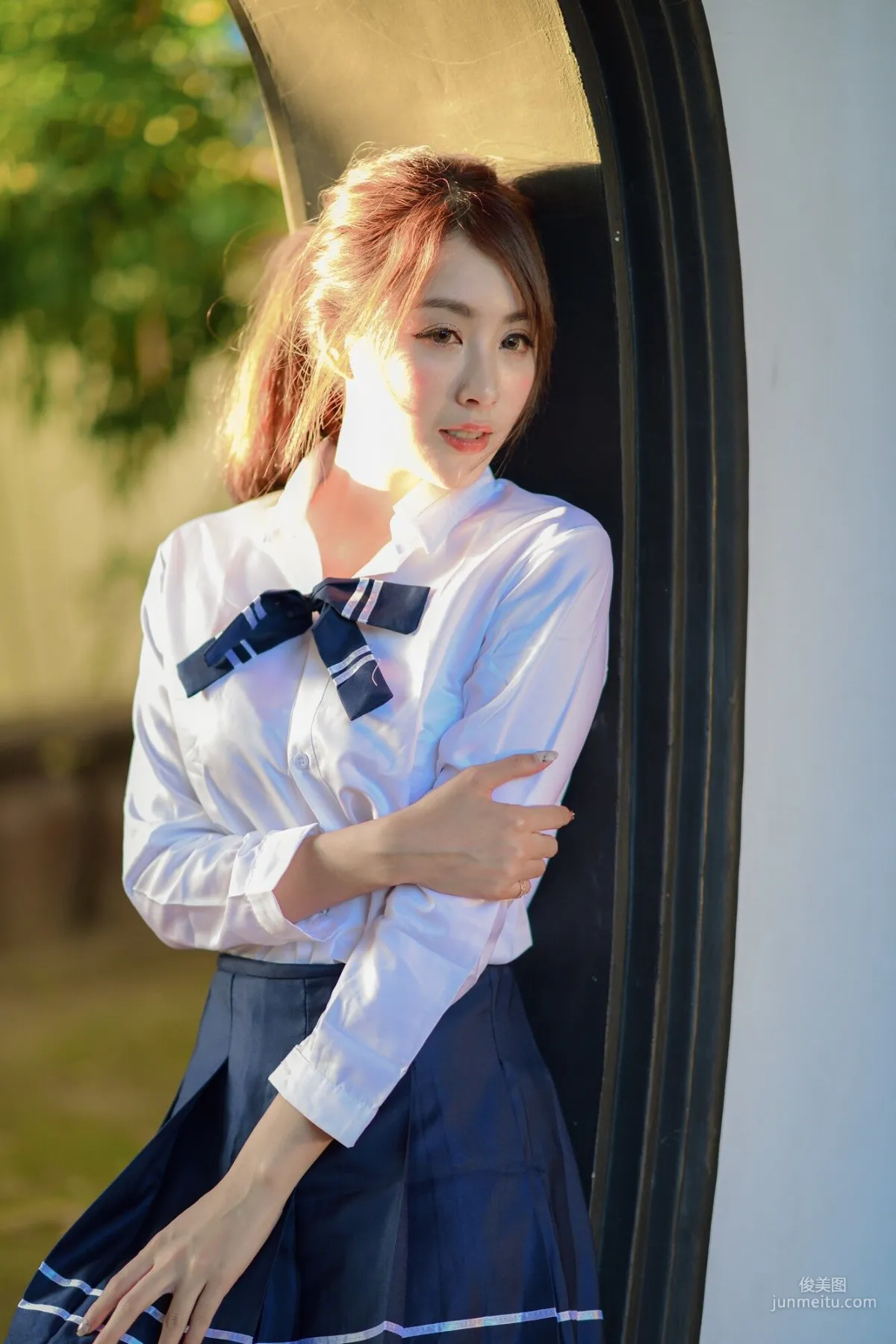 [Taiwan Beauties] Miso Xia Qing Classic Qipao + Fresh School Uniform Photo Set photo 9