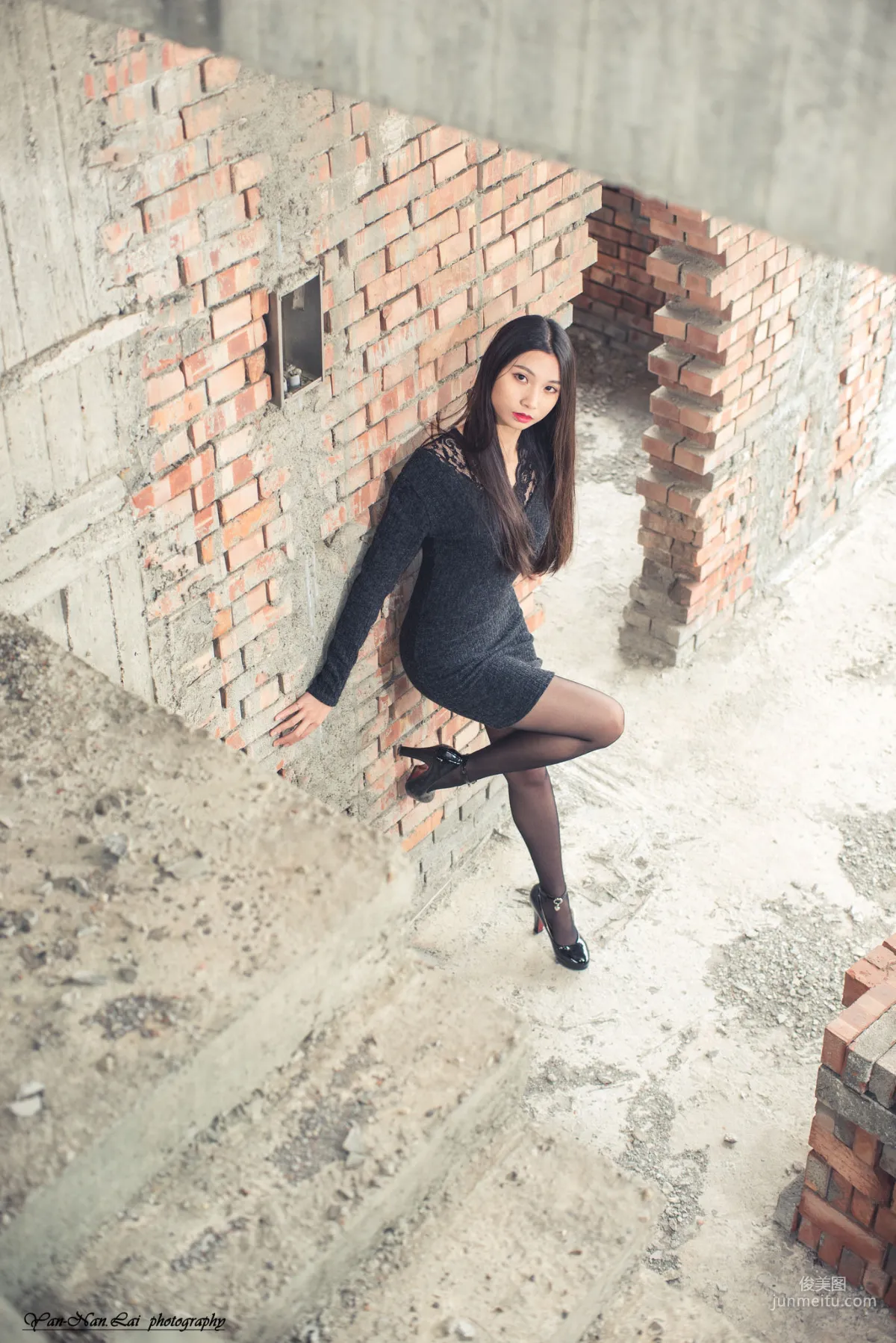 [Taiwan Beauties] Jenny, Black Stockings Outdoor Shoot Photo Set photo 20