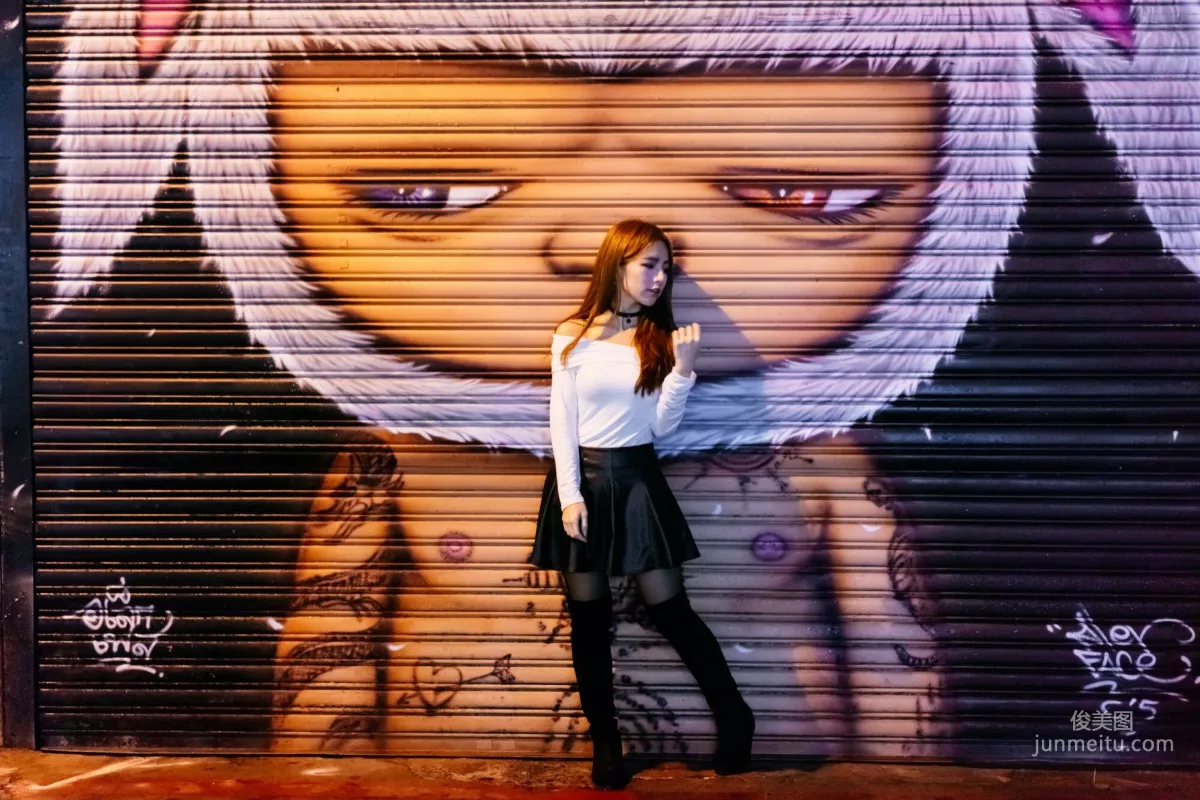 [Taiwan Beauties] Dora Zhou Yingxin Street Snap Long Boots Black Stockings Leather Skirt Photo Set photo 63