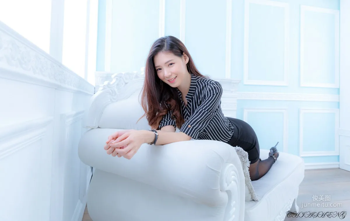 [台湾正妹] 吴若dudu - 黑丝包臀小美女 写真集25