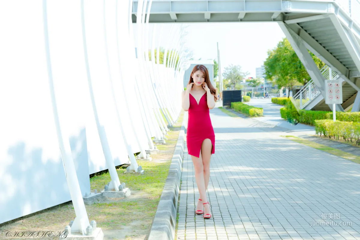 [Taiwan Beauty] Xiao Yu - Sexy Fashion Outdoor Shoot Photo Set photo 9