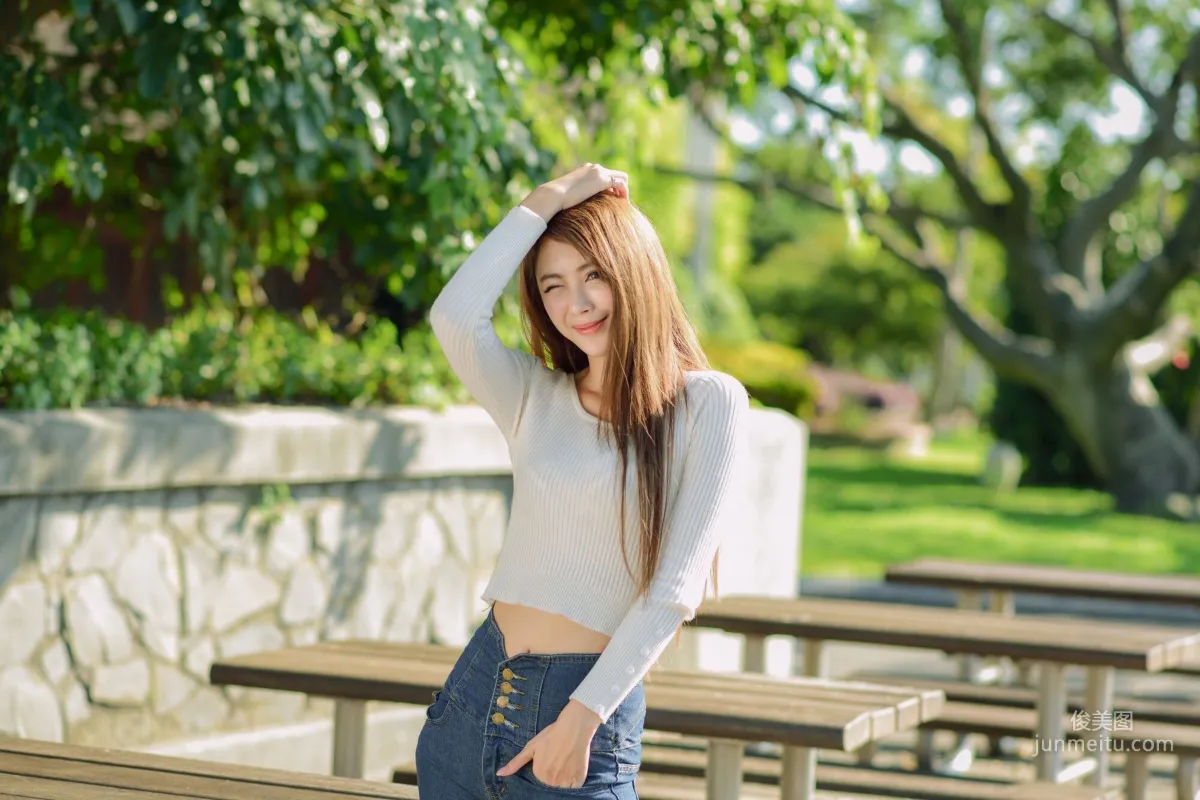 [Taiwan Young Model] Xia Qing Miso Park Denim Tight Pants and Beautiful Legs Photo Set photo 42