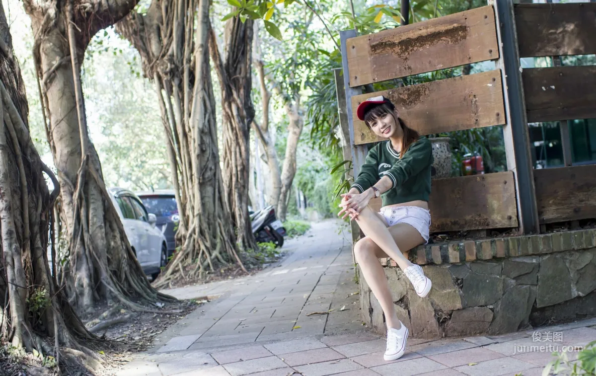 [Taiwan Beauties] Cai Yixin, Chiang Kai-shek Memorial Hall + Fujin Street Fashion Outdoor Shoot Photo Set photo 24