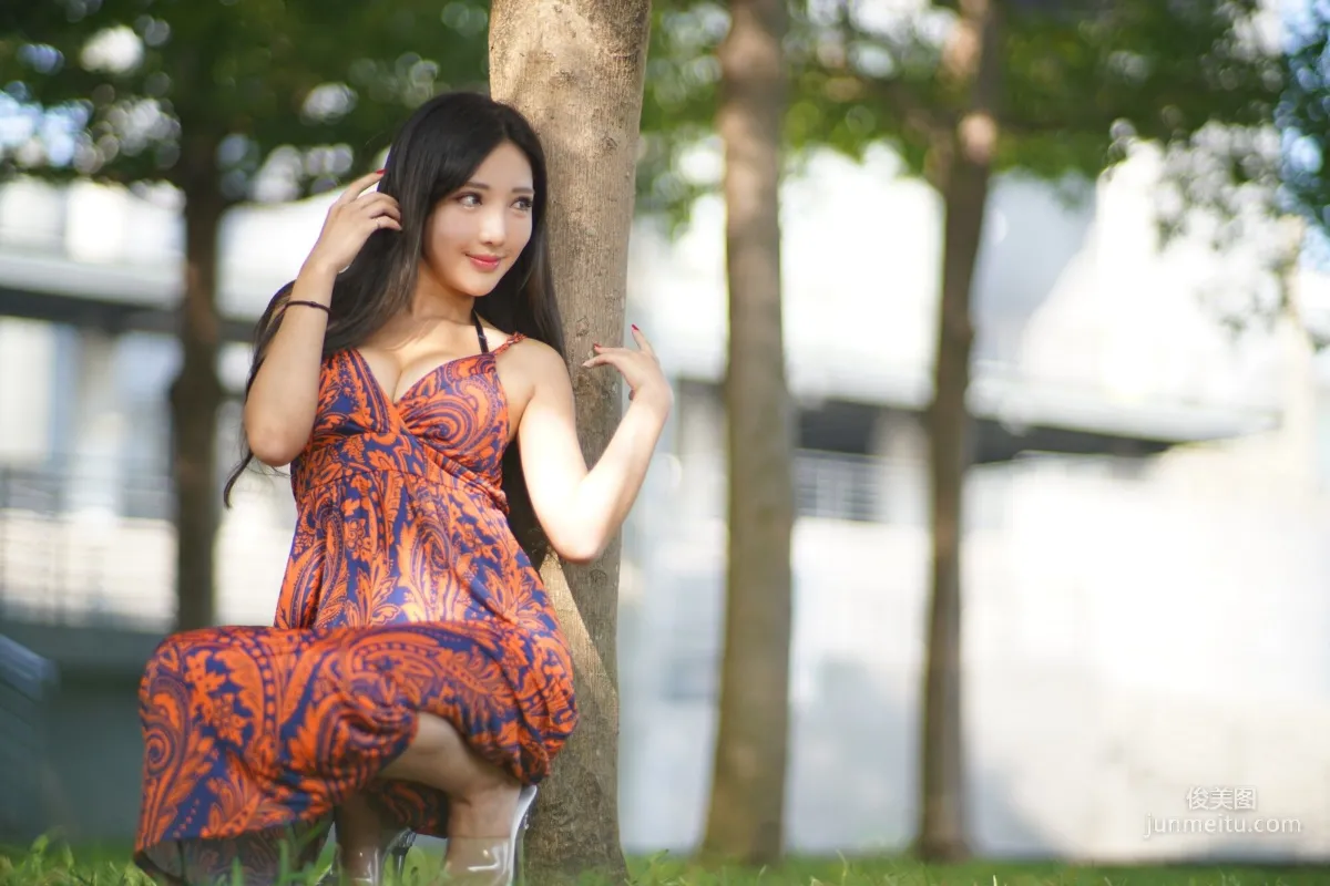 [Taiwan Beauties] Zhao Yun Syuan Taichung Art Museum Long Skirt Series Photo Set photo 35