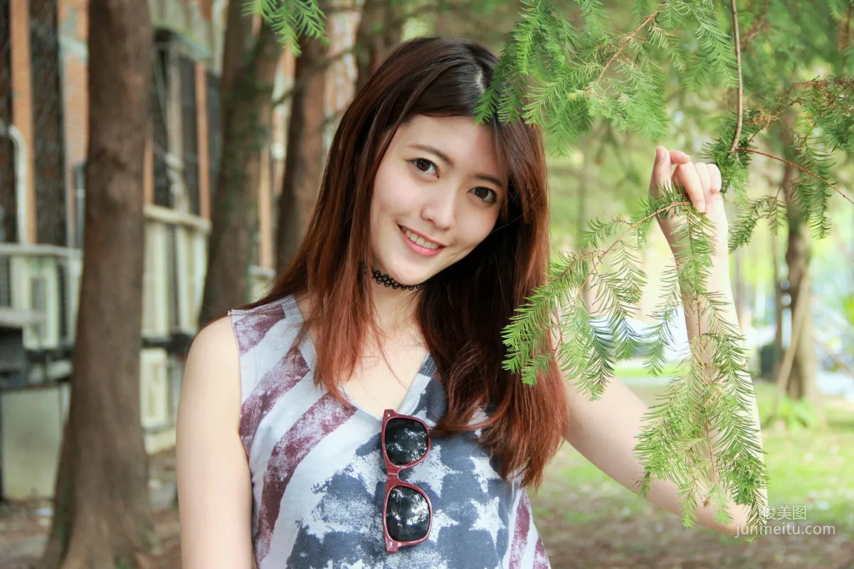 [Taiwan Beauties] Huang Pin Xuan, Taiwan University Outdoor Shoot Photo Set photo 1