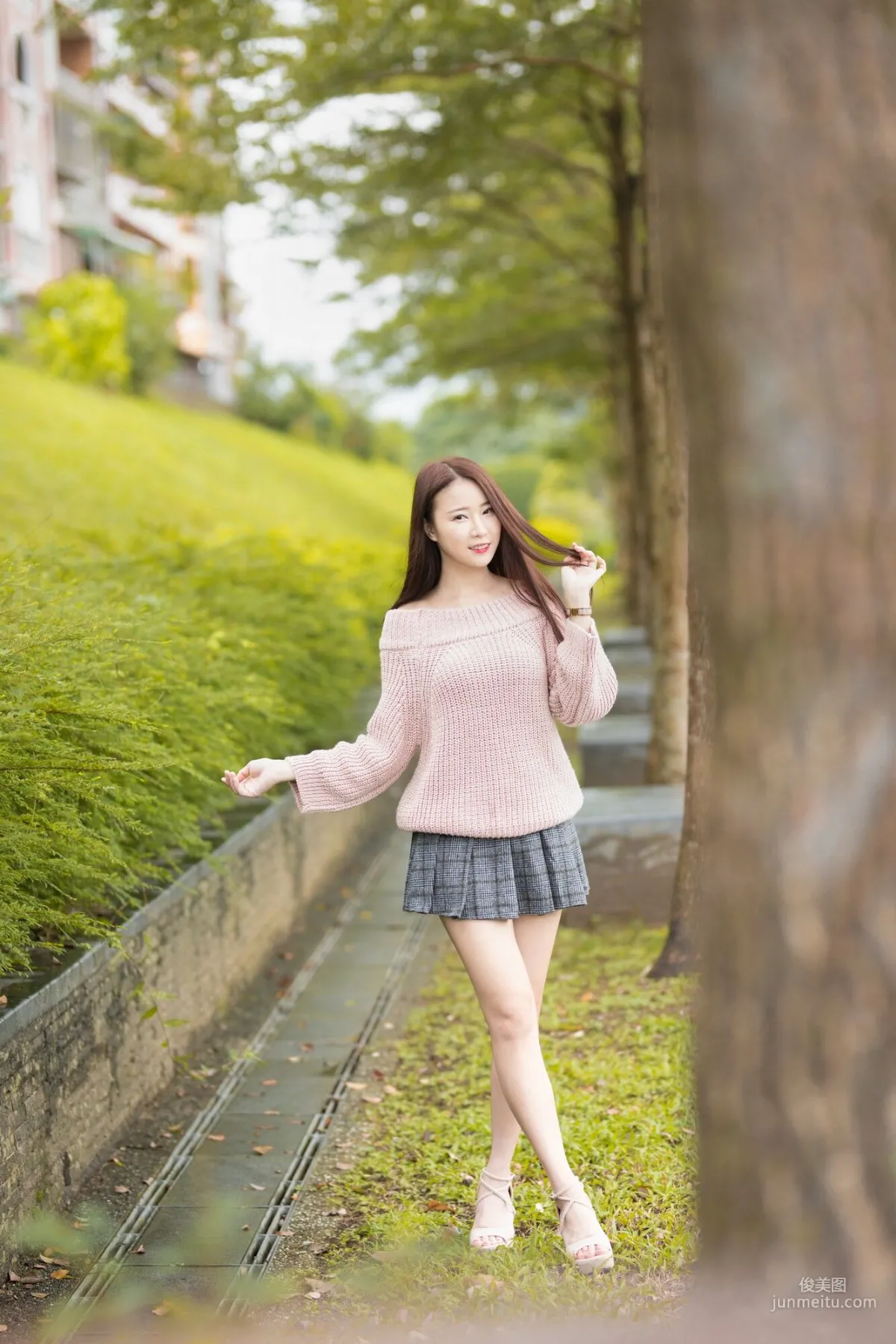 [台湾网红美女] Lia杨思原《新店碧潭》 写真集10