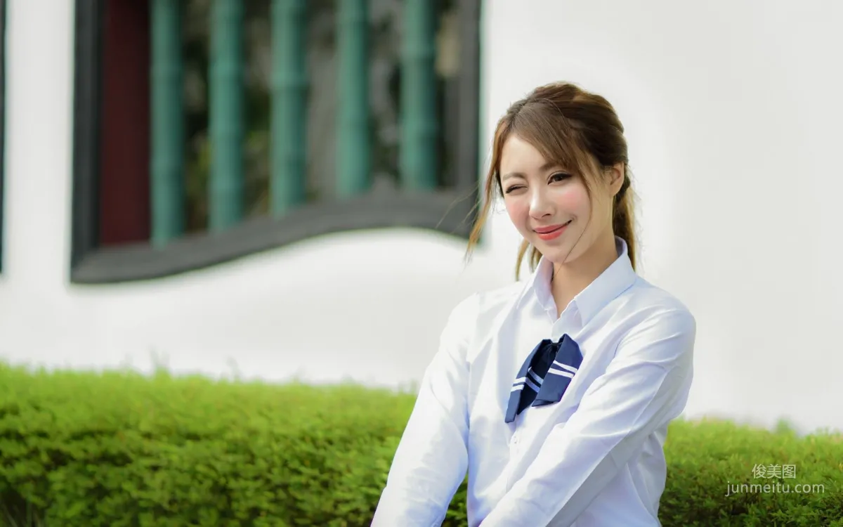 [Taiwan Beauties] Miso Xia Qing Classic Qipao + Fresh School Uniform Photo Set photo 40