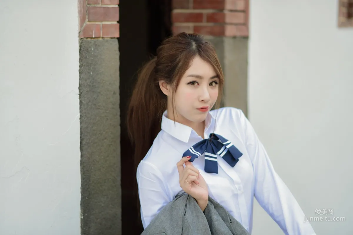 [Taiwan Beauties] Miso Xia Qing Classic Qipao + Fresh School Uniform Photo Set photo 37