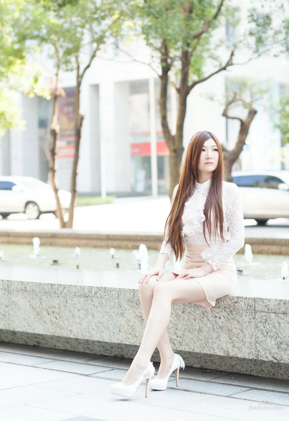 [Taiwan Beauties] Michelle Xiaoyu, Xinyi District Street Snap, Lace + Bodycon Mini Skirt Photo Set photo 3