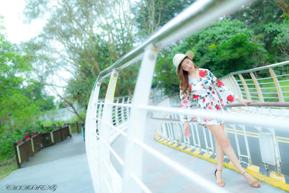 [Taiwan Beauties] Emma Jiang Yuen - Fresh Outdoor Shoot (Three Outfits) Photo Set photo 20