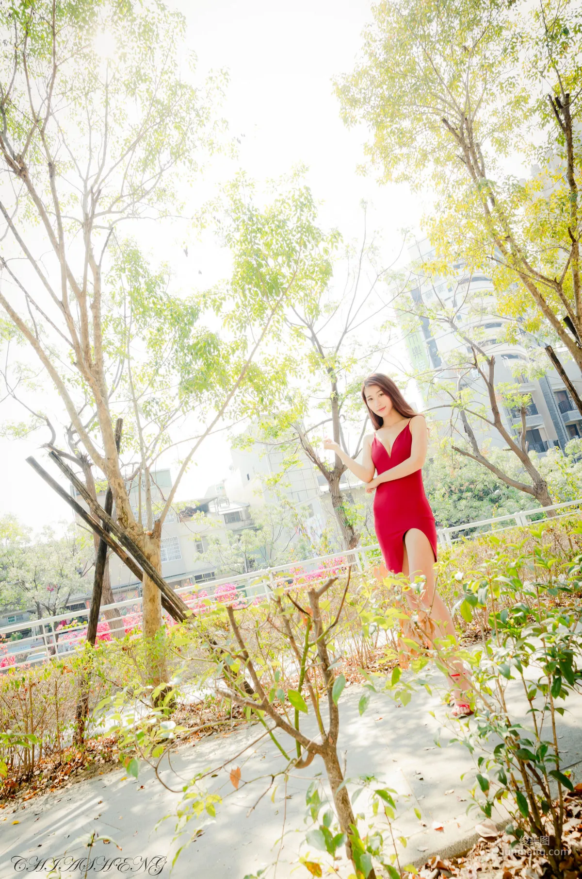 [Taiwan Beauty] Xiao Yu - Sexy Fashion Outdoor Shoot Photo Set photo 22