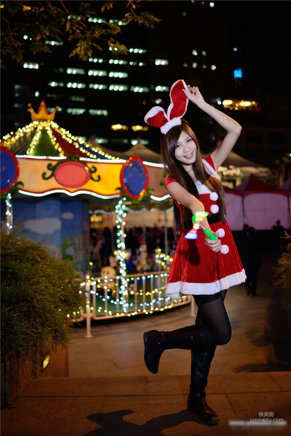 [Taiwan Beauties] Zhang Yazhu chu, Banqiao Station Christmas Outdoor Shoot Photo Set photo 10