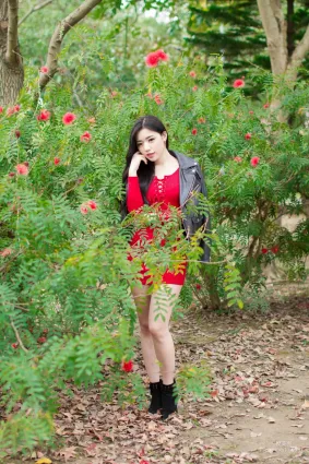 [台灣網紅美女] 謝立琪 大安森林公園 寫真集