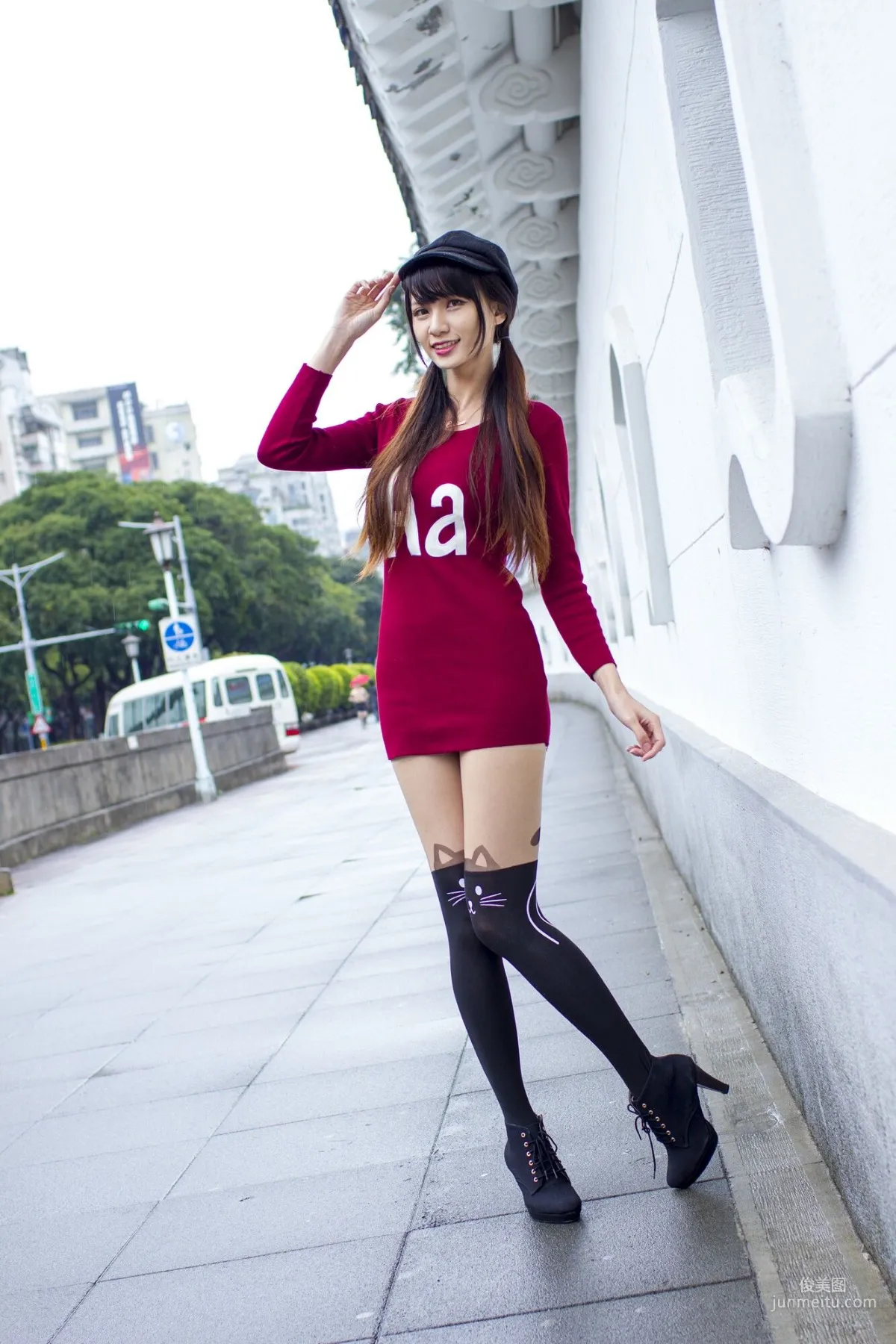 [Taiwan Beauties] Cai Yixin, Chiang Kai-shek Memorial Hall + Fujin Street Fashion Outdoor Shoot Photo Set photo 13