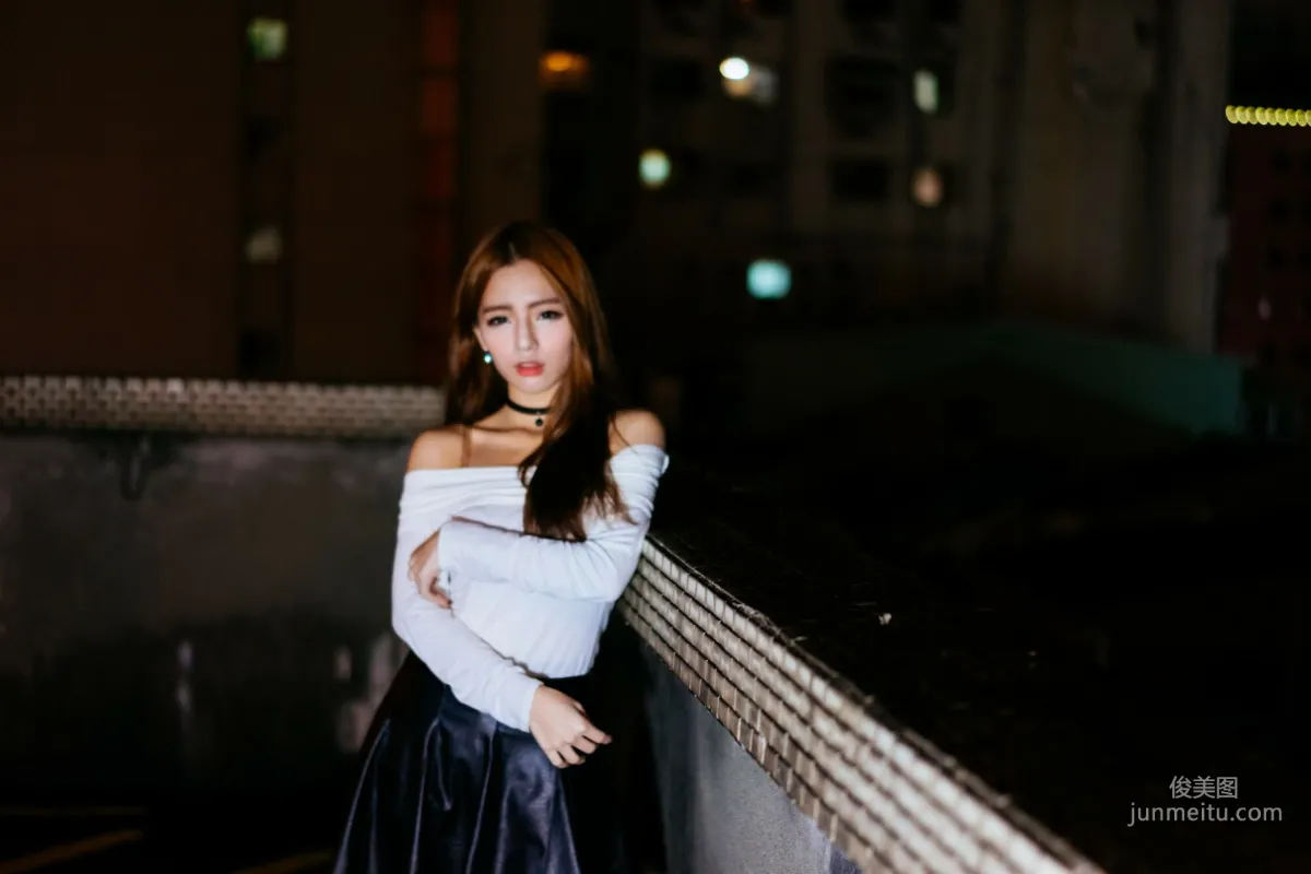 [Taiwan Beauties] Dora Zhou Yingxin Street Snap Long Boots Black Stockings Leather Skirt Photo Set photo 53
