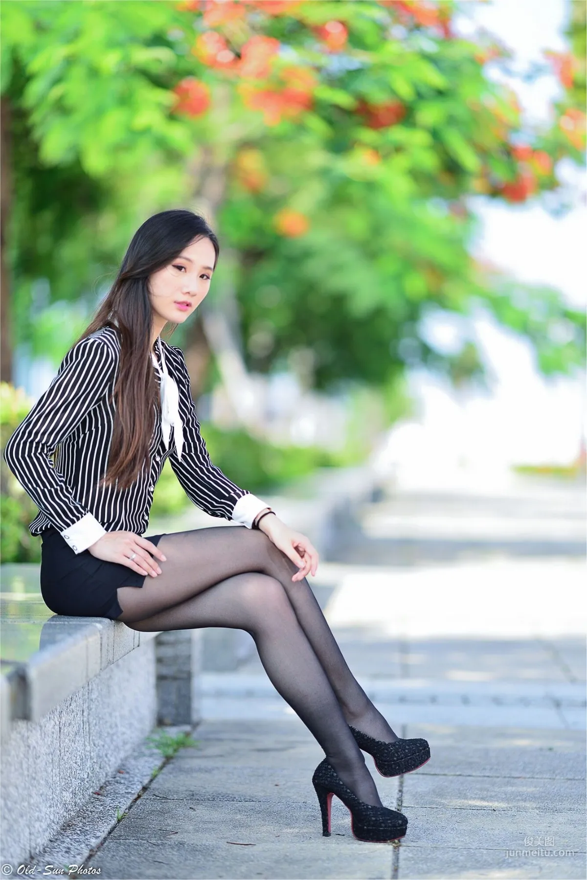 [台灣正妹] 張小米 - 黑絲OL女郎外拍 寫真集 36