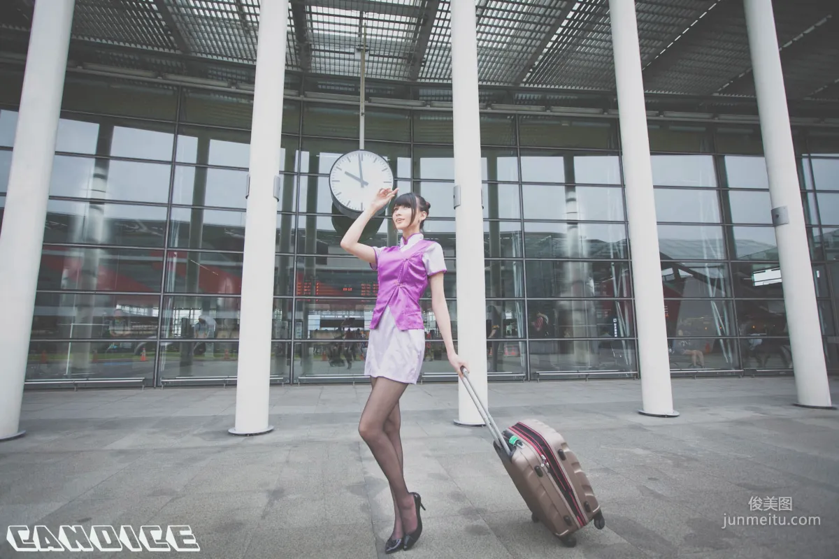 [台灣正妹] 蔡譯心Candice《空姐黑絲街拍》 寫真集 29