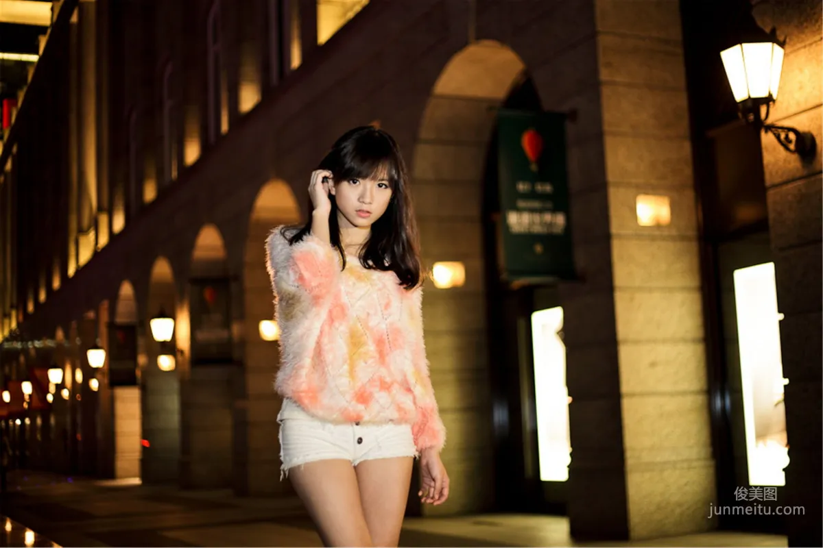 [Taiwan Beauties] Yu Chengjing (Xiao Jing) Xinyi Shopping District Christmas Night Shoot Photo Set photo 26