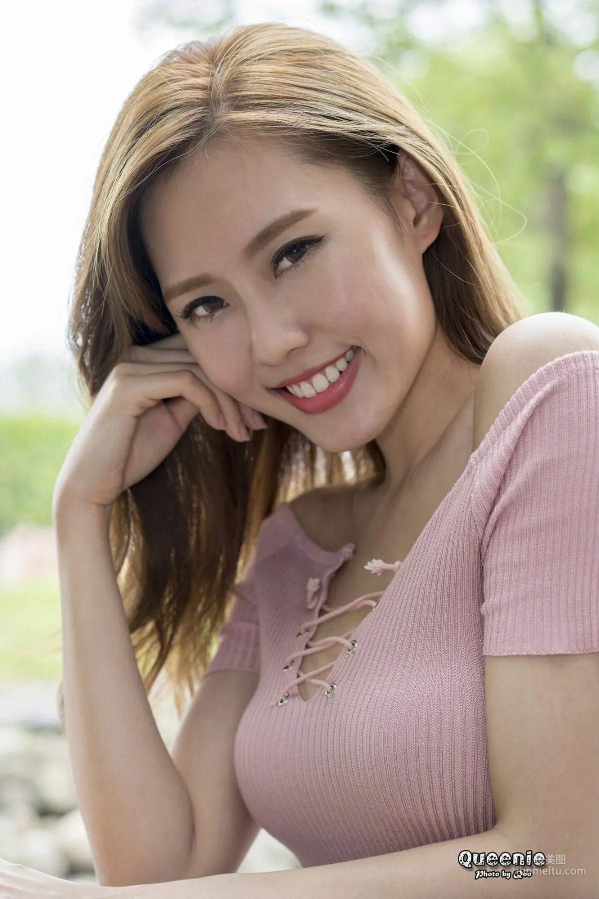 [台灣正妹] Queenie/Q尼 - 熱褲美腿街拍 寫真集 26