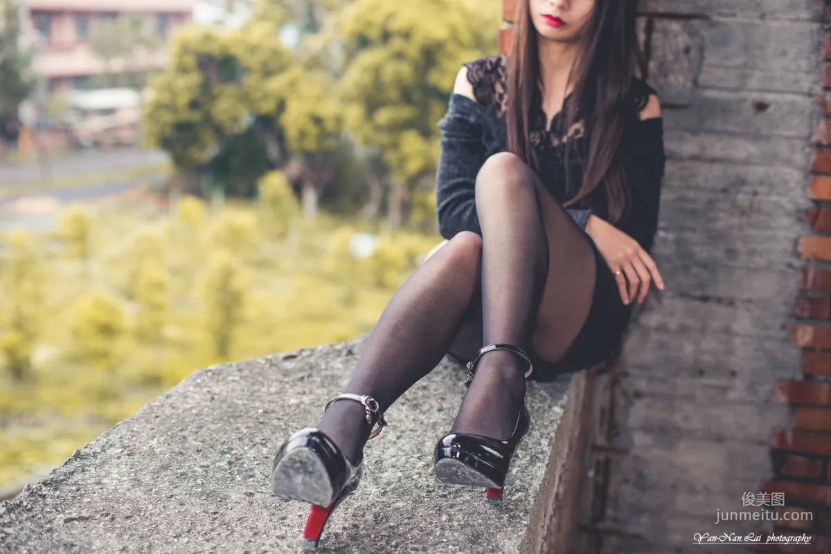 [Taiwan Beauties] Jenny, Black Stockings Outdoor Shoot Photo Set photo 9
