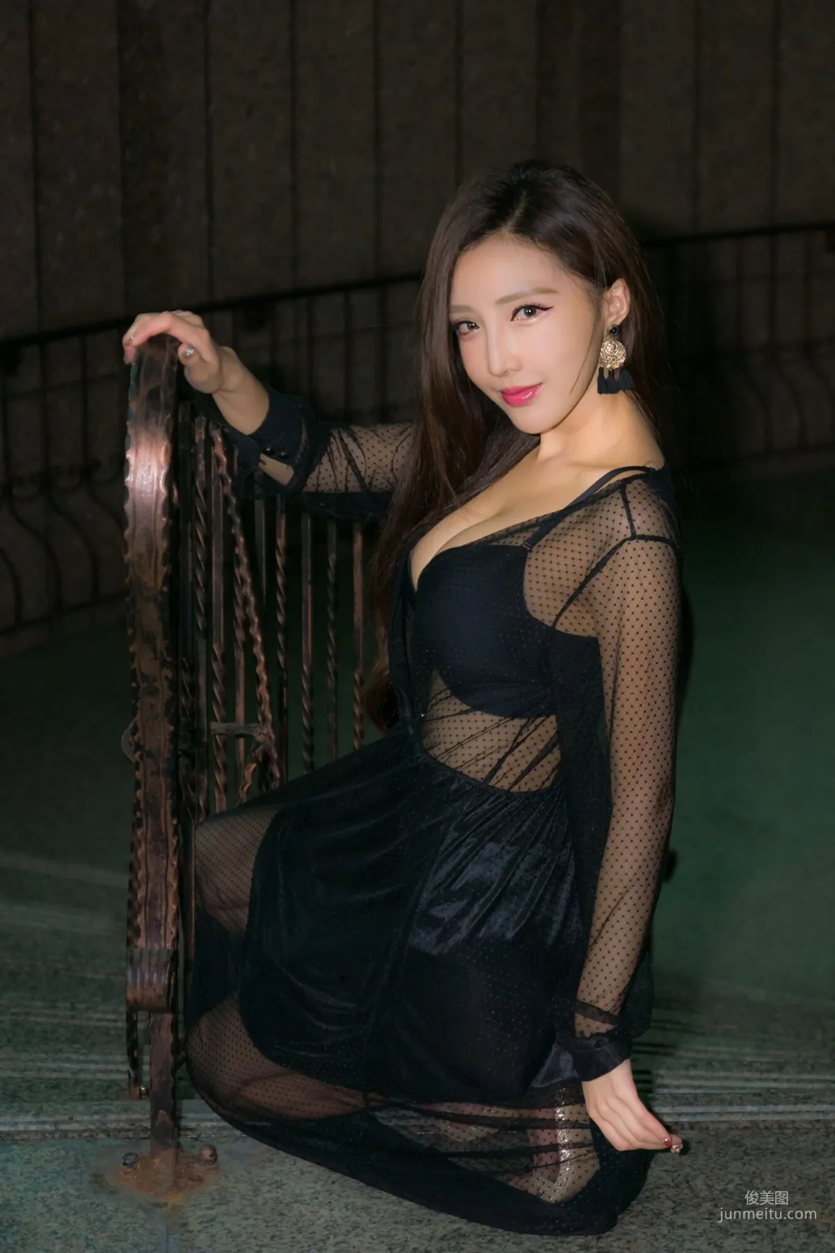 [Taiwan Beauties] Zhao Yun Syuan, Calligrapher Outdoor Shoot Collection, Photo Set photo 22