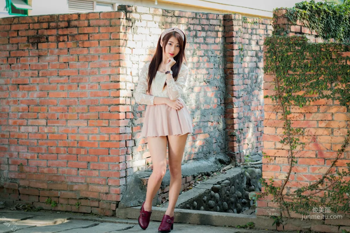 [Taiwan Beauties] Jiating Zhang Sweet Outdoor Shoot Short Skirt Series at Guangfu New Village Photo Set photo 38