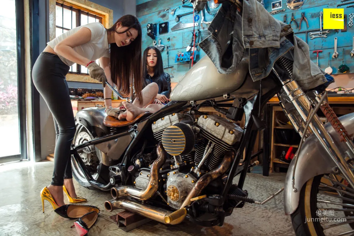 DJ Jiajia Classic Motorcycle Love [IESS] Devil Wednesday Special Issue 22 Photo Set photo 56