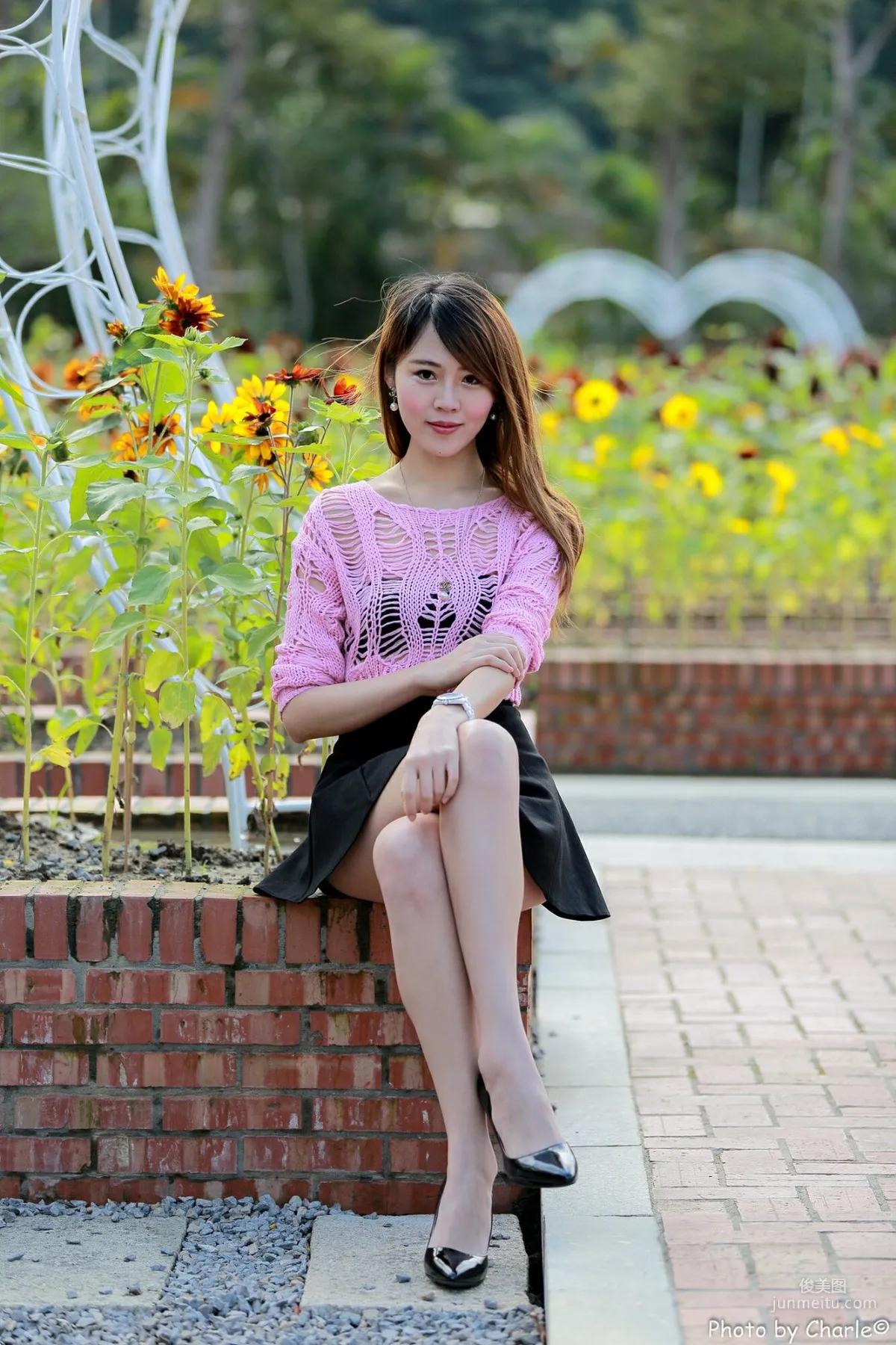 [Taiwan Beauties] Ai Lin, Shilin Residence Outdoor Shoot (Three Outfits Total) Photo Set photo 24