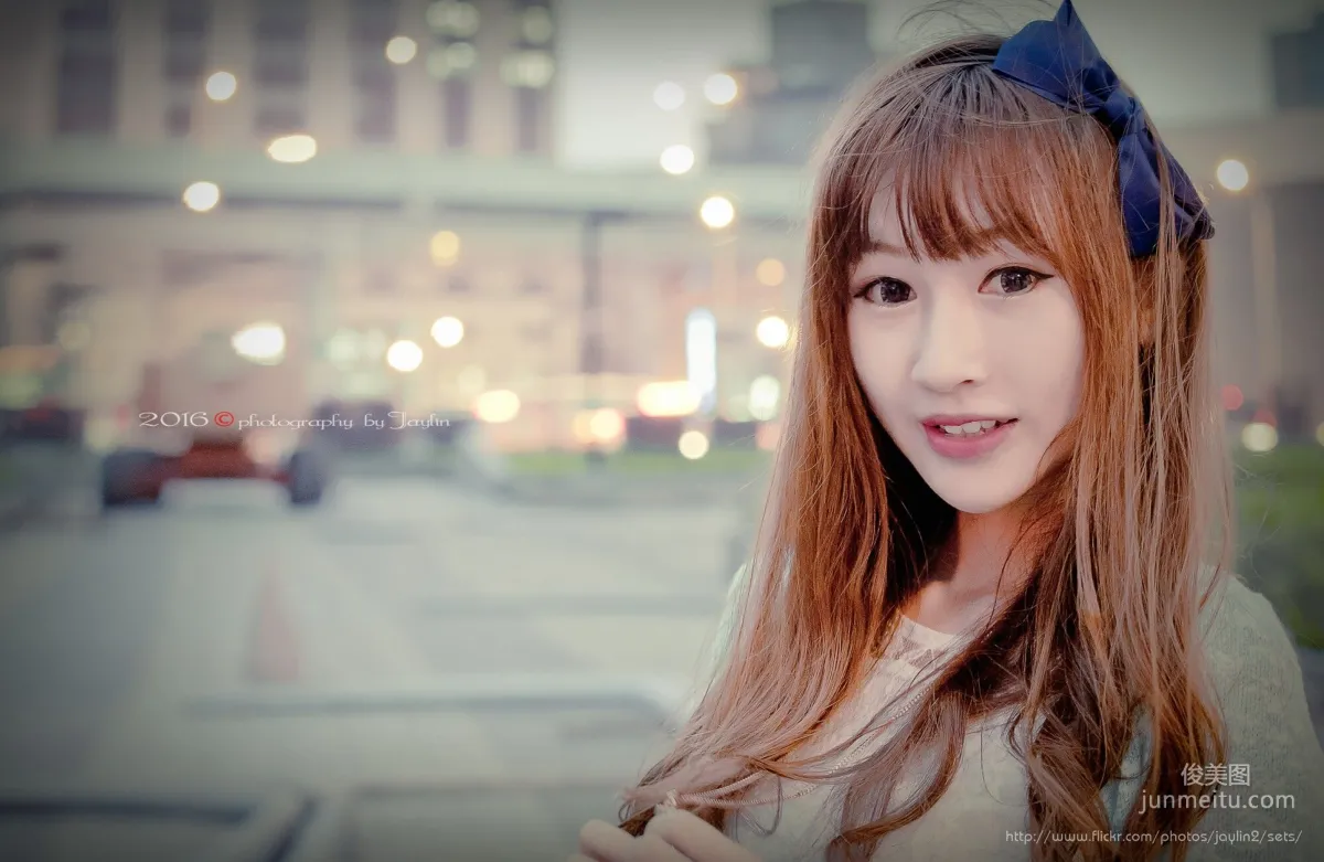 [Taiwan Beauties] Qiqi, Outdoor Shoot Three Outfits Photo Set photo 45