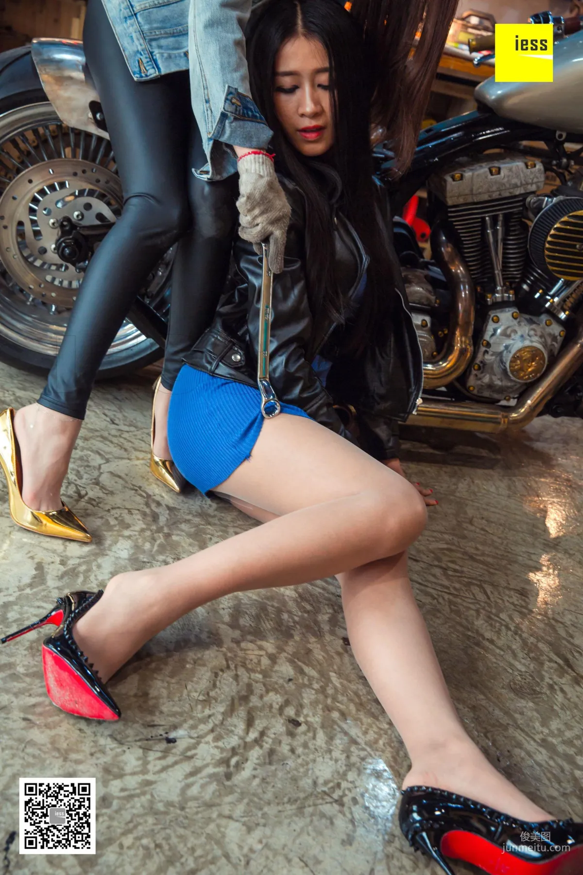 DJ and Jiajia, Collector's Edition Motorcycle Love [IESS] Devil Wednesday Special Issue 21 Photo Set photo 64