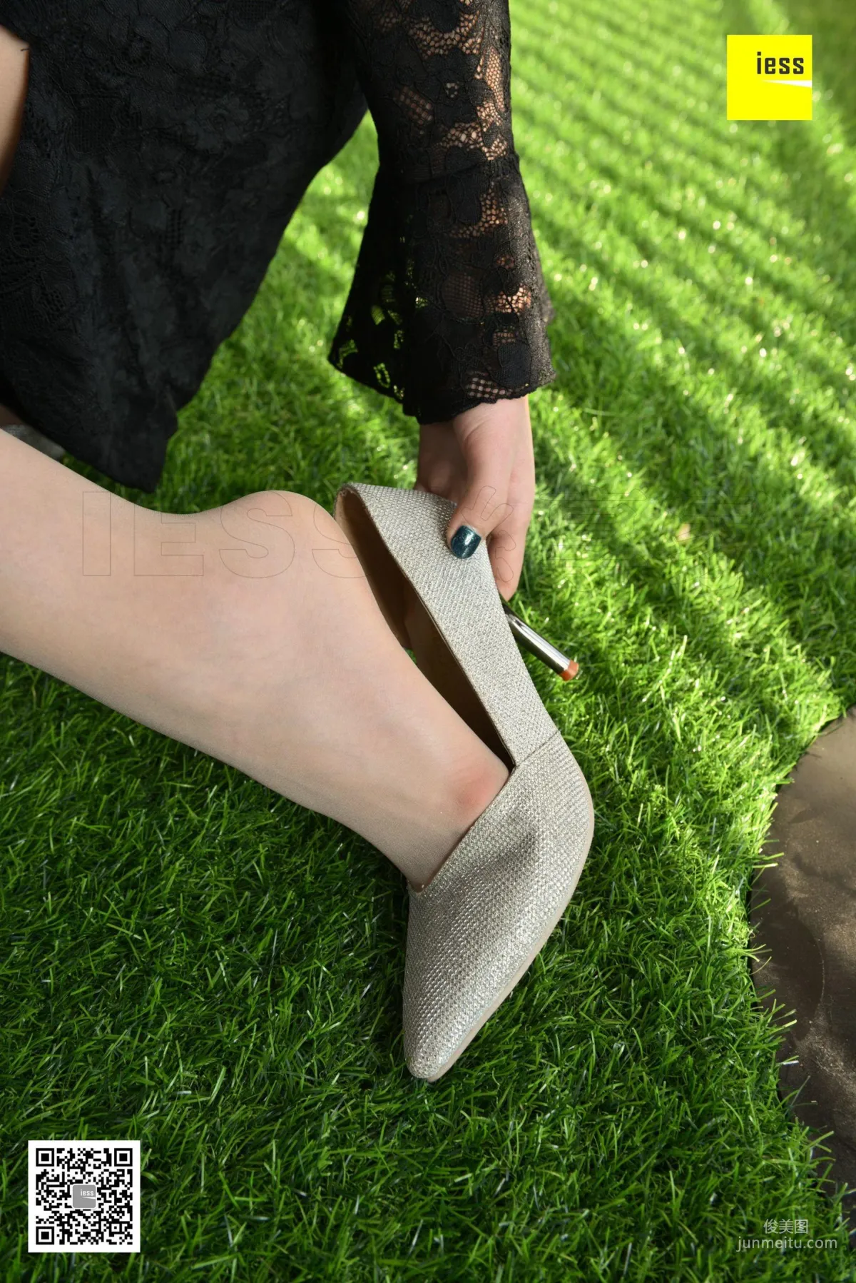 Qi Qi "Sexy Side-Cutout Silver High Heels" [IESS] Silk Enjoyer 241 Photo Set photo 87