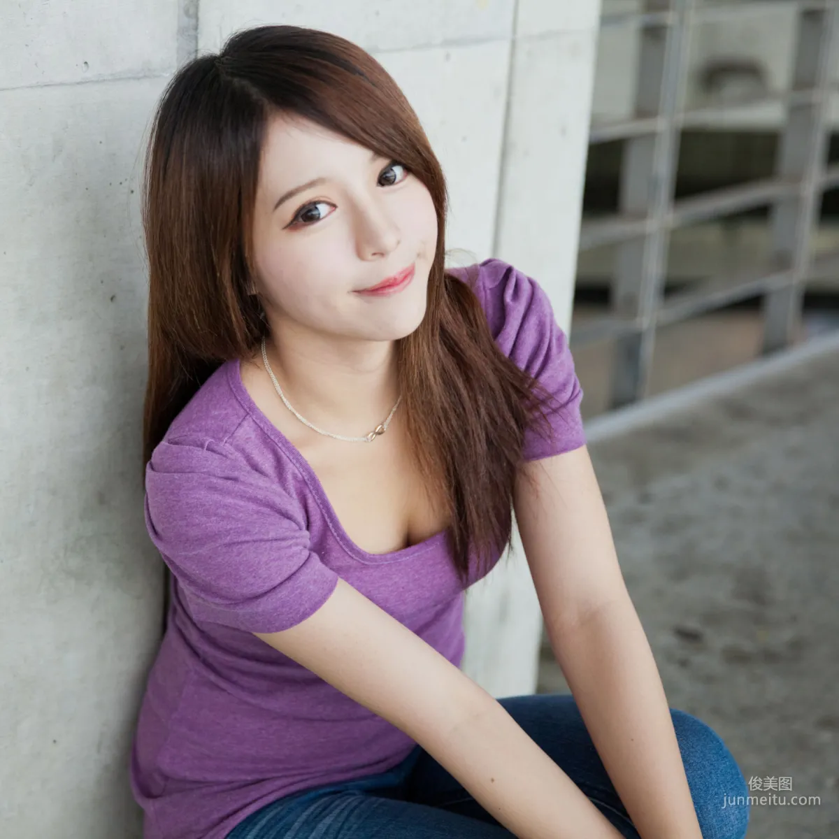 [台灣女神] 張齊郡《2013-JuLie玉美人!》 寫真集 16