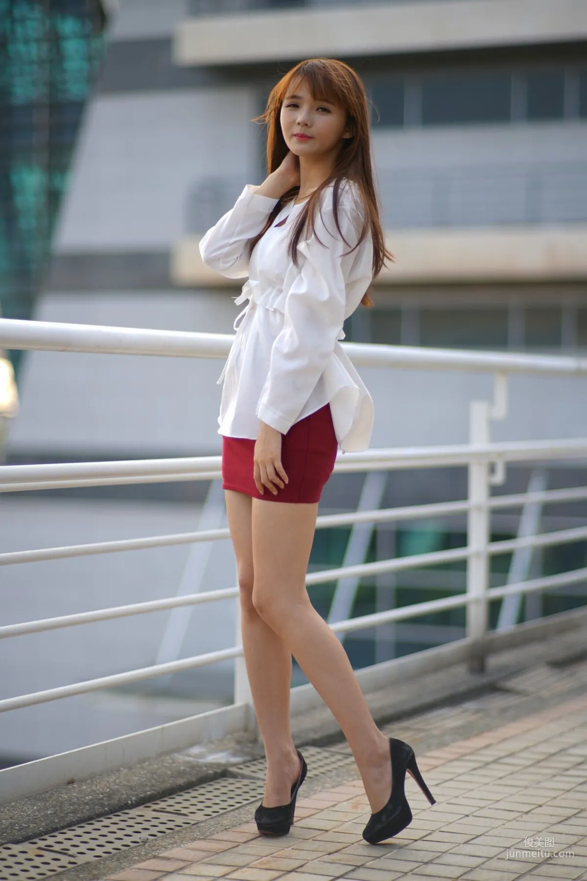 [Taiwan Beauties] Su Yuyuan, Wuri High Speed Rail, Street Snap Pencil Skirt, Photo Set photo 3